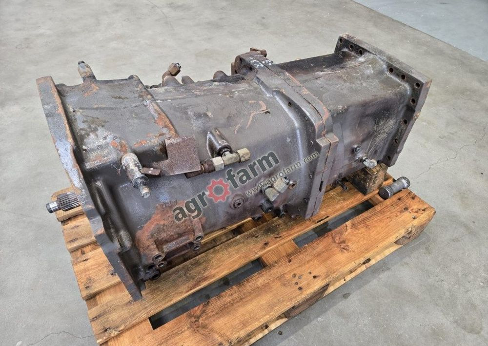 Skrzynia biegów Claas Ares 617, 657, 547, 557, 697 - Převodovka: obrázek 2 Skrzynia biegów Claas Ares 617, 657, 547, 557, 697 - Převodovka: obrázek 2