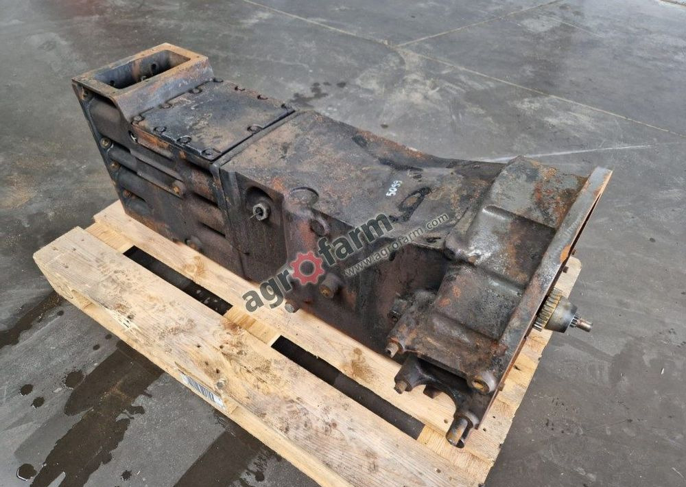 Skrzynia biegów Claas Axos - Převodovka: obrázek 1 Skrzynia biegów Claas Axos - Převodovka: obrázek 1