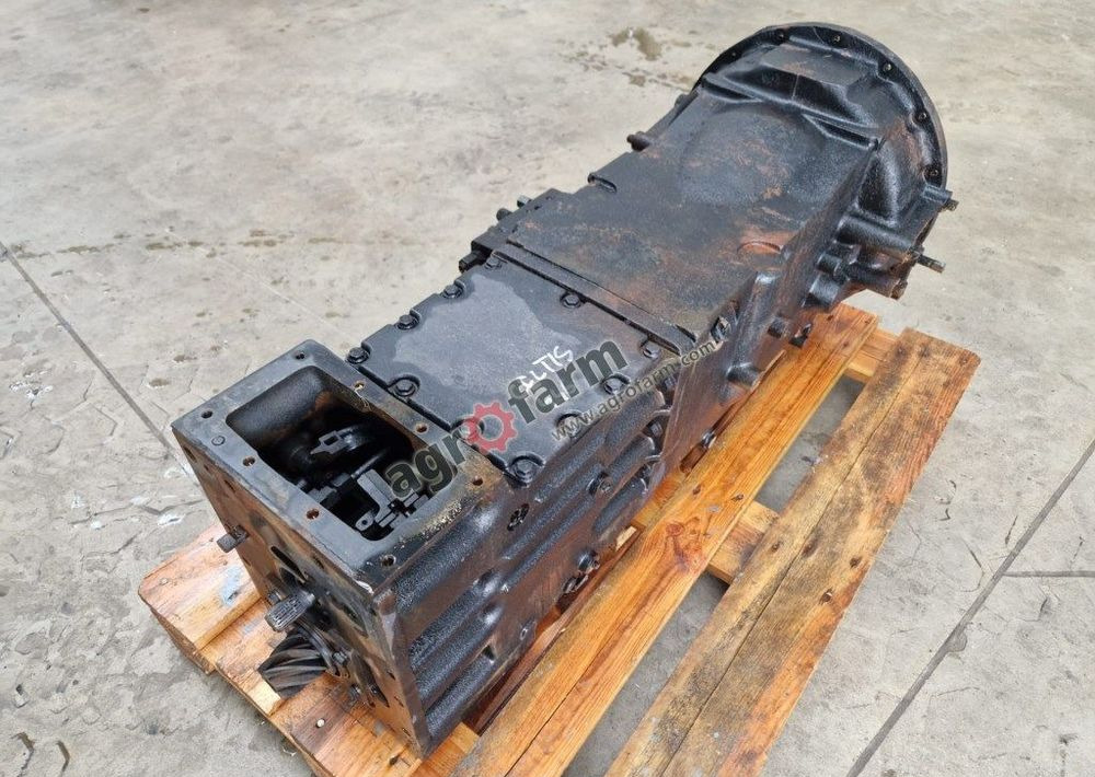 Skrzynia biegów Claas Celtis 446 - Převodovka: obrázek 3 Skrzynia biegów Claas Celtis 446 - Převodovka: obrázek 3