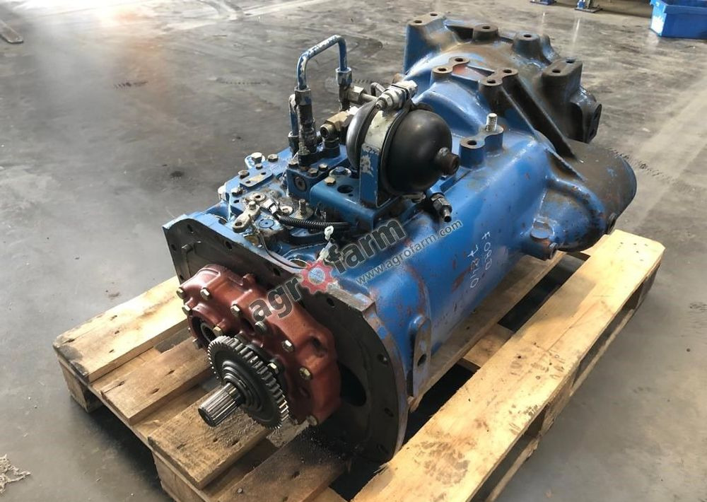 Skrzynia biegów Ford 7840 F0NN7003FD - Převodovka: obrázek 2 Skrzynia biegów Ford 7840 F0NN7003FD - Převodovka: obrázek 2