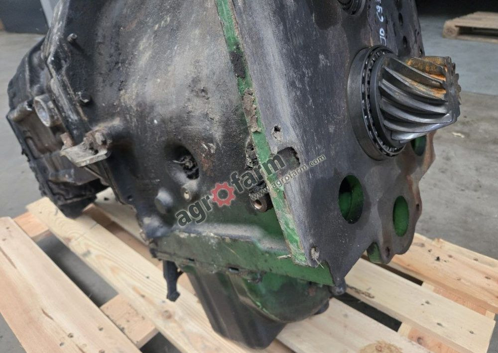 Skrzynia biegów John Deere 6930, PowrQuad - Převodovka: obrázek 2 Skrzynia biegów John Deere 6930, PowrQuad - Převodovka: obrázek 2