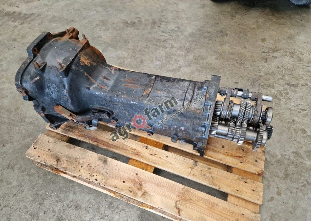 Skrzynia biegów Lamborghini Crono 00085412070 - Převodovka: obrázek 2 Skrzynia biegów Lamborghini Crono 00085412070 - Převodovka: obrázek 2