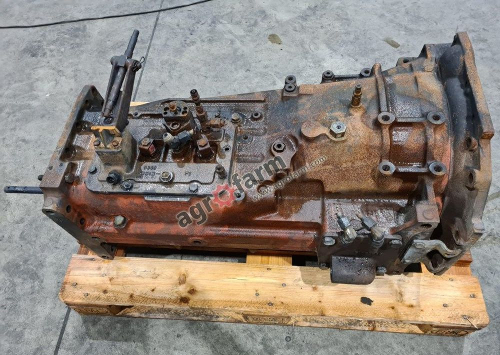 Skrzynia biegów Massey Ferguson 6170 461B9 - Převodovka: obrázek 4 Skrzynia biegów Massey Ferguson 6170 461B9 - Převodovka: obrázek 4