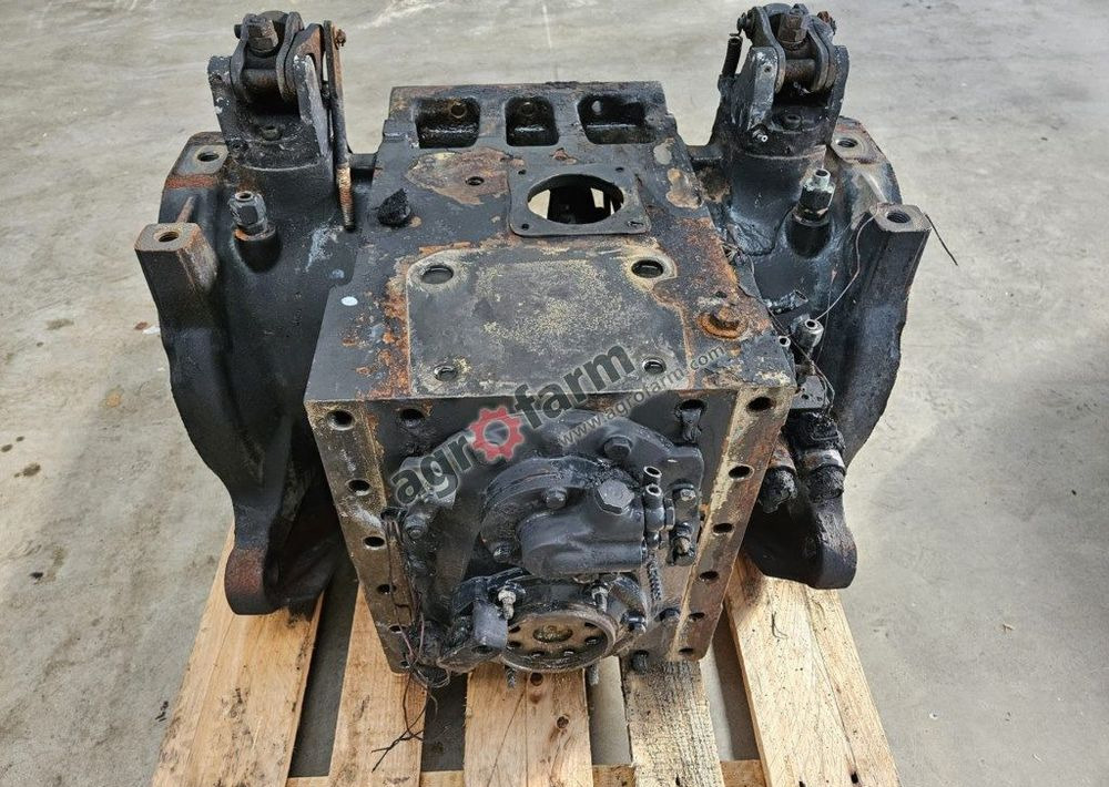 TYLNY MOST DEUTZ FAHR AGROTRON 80 - Transmise: obrázek 3 TYLNY MOST DEUTZ FAHR AGROTRON 80 - Transmise: obrázek 3