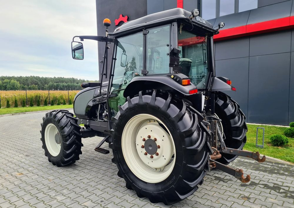 Valtra A93 - Traktor: obrázek 2 Valtra A93 - Traktor: obrázek 2