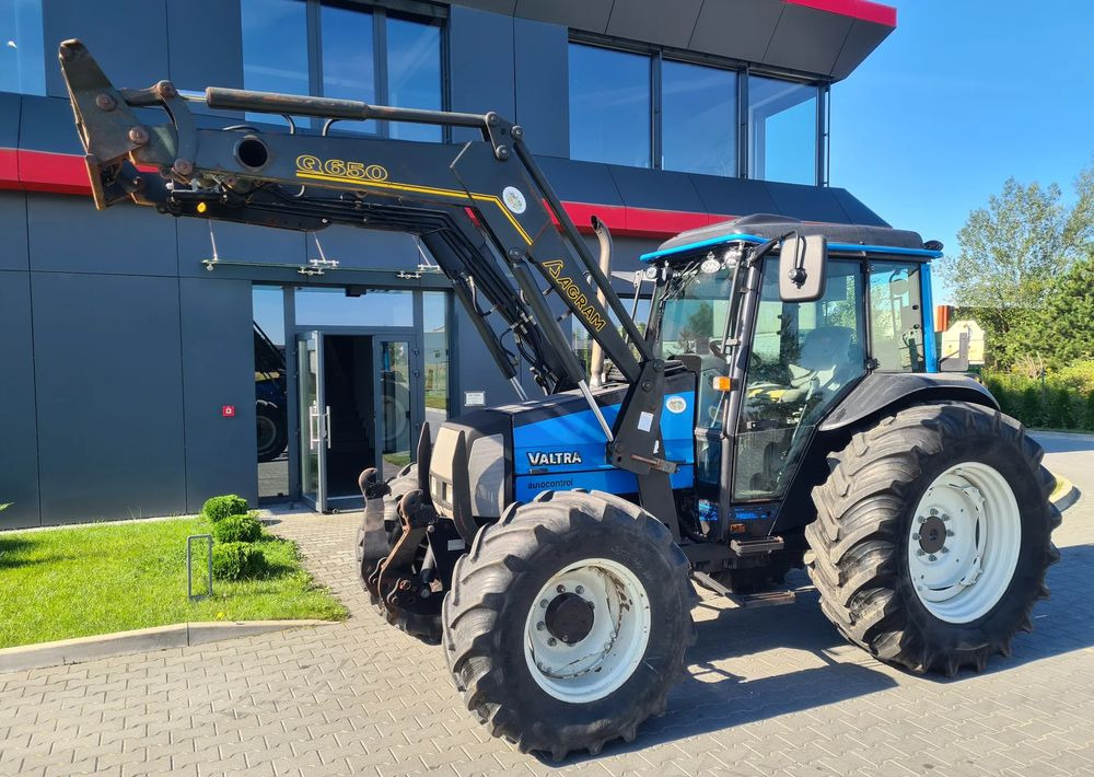 Valtra A95 - Traktor: obrázek 1 Valtra A95 - Traktor: obrázek 1