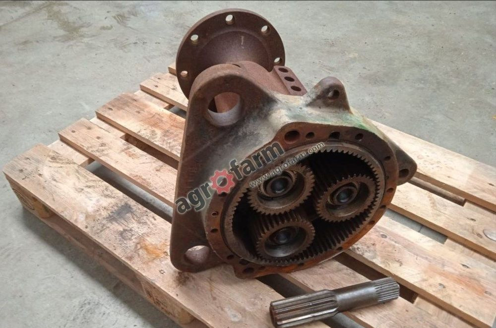 ZWOLNICA LH L155483 JOHN DEERE 6110 6420 7320 - Transmise: obrázek 1 ZWOLNICA LH L155483 JOHN DEERE 6110 6420 7320 - Transmise: obrázek 1