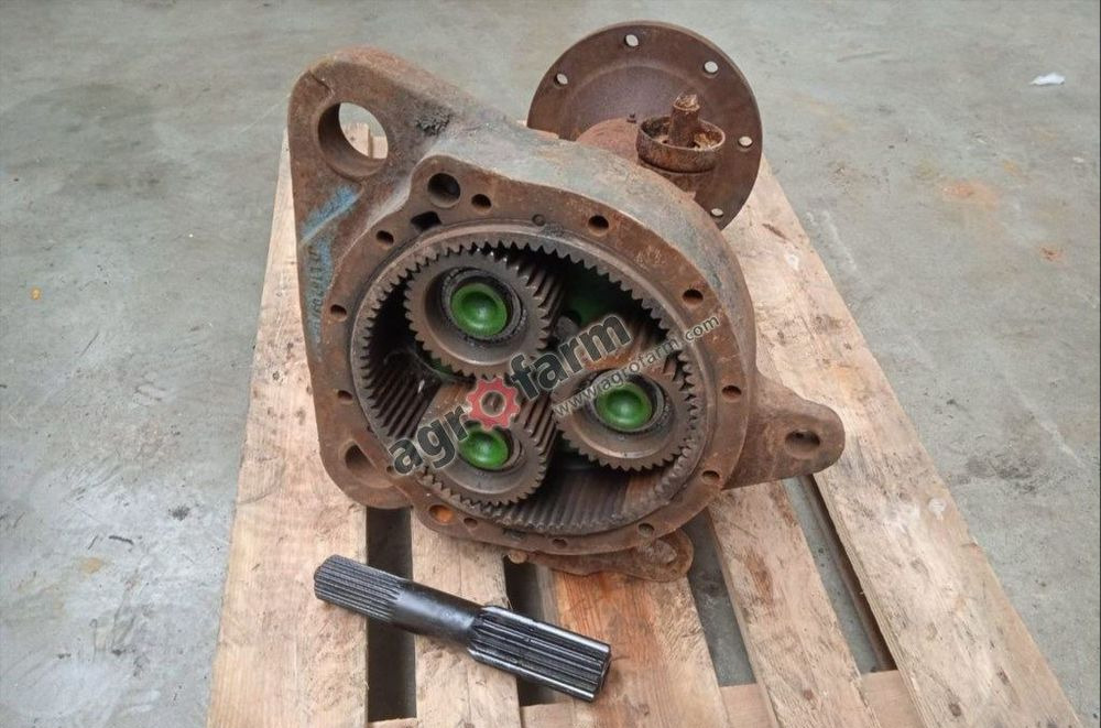 ZWOLNICA RH L167037 JOHN DEERE 6110R 6230 7130 - Transmise: obrázek 1 ZWOLNICA RH L167037 JOHN DEERE 6110R 6230 7130 - Transmise: obrázek 1