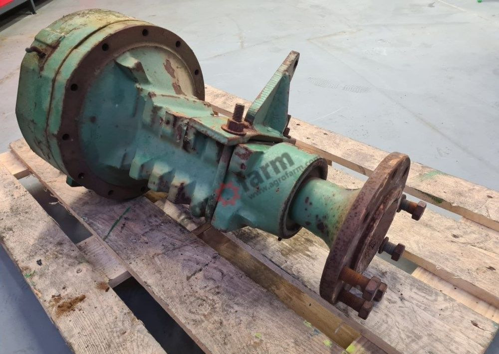 ZWOLNICA RH L36707 JOHN DEERE 1640 2040 2140 - Transmise: obrázek 2 ZWOLNICA RH L36707 JOHN DEERE 1640 2040 2140 - Transmise: obrázek 2