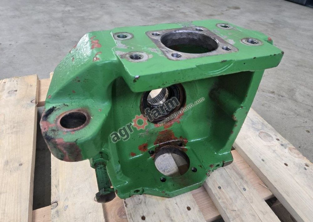 ZWROTNICA JOHN DEERE 6800, 6900, 6810, 6820 - Transmise: obrázek 2 ZWROTNICA JOHN DEERE 6800, 6900, 6810, 6820 - Transmise: obrázek 2