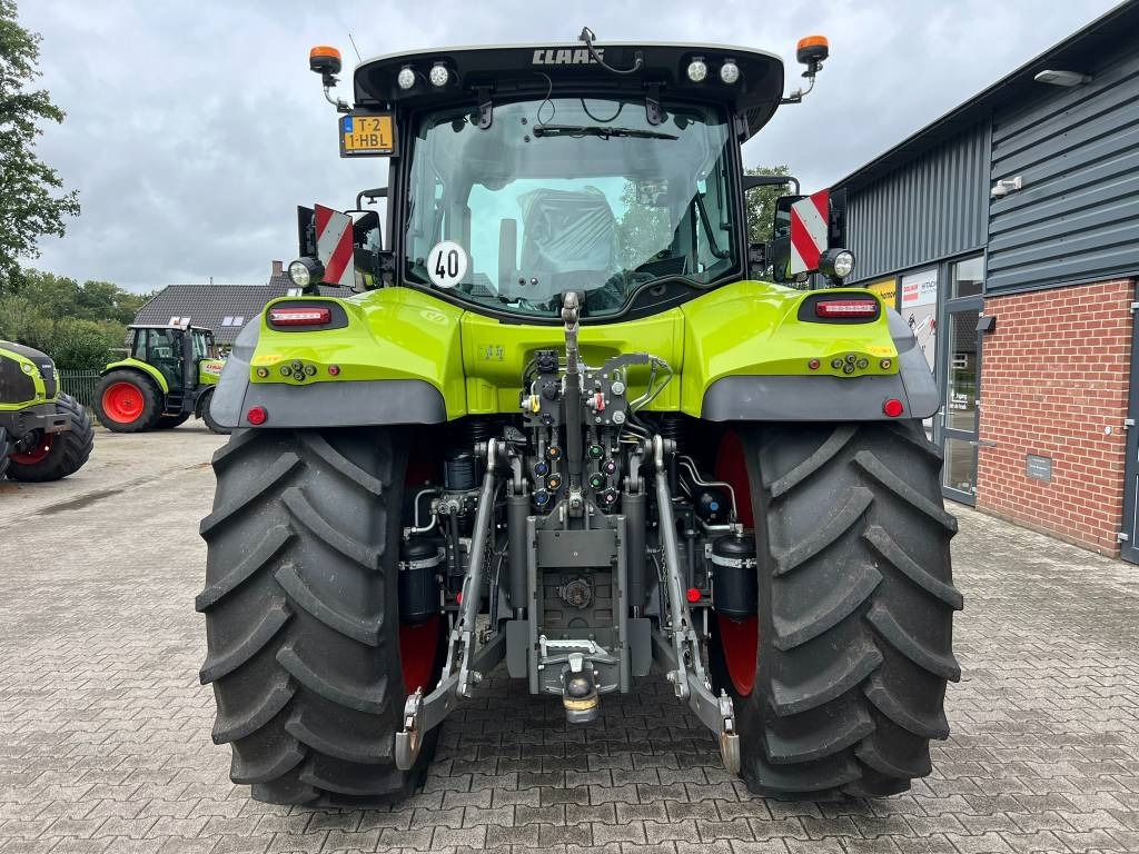 Claas Arion 660 - Traktor: obrázek 4 Claas Arion 660 - Traktor: obrázek 4
