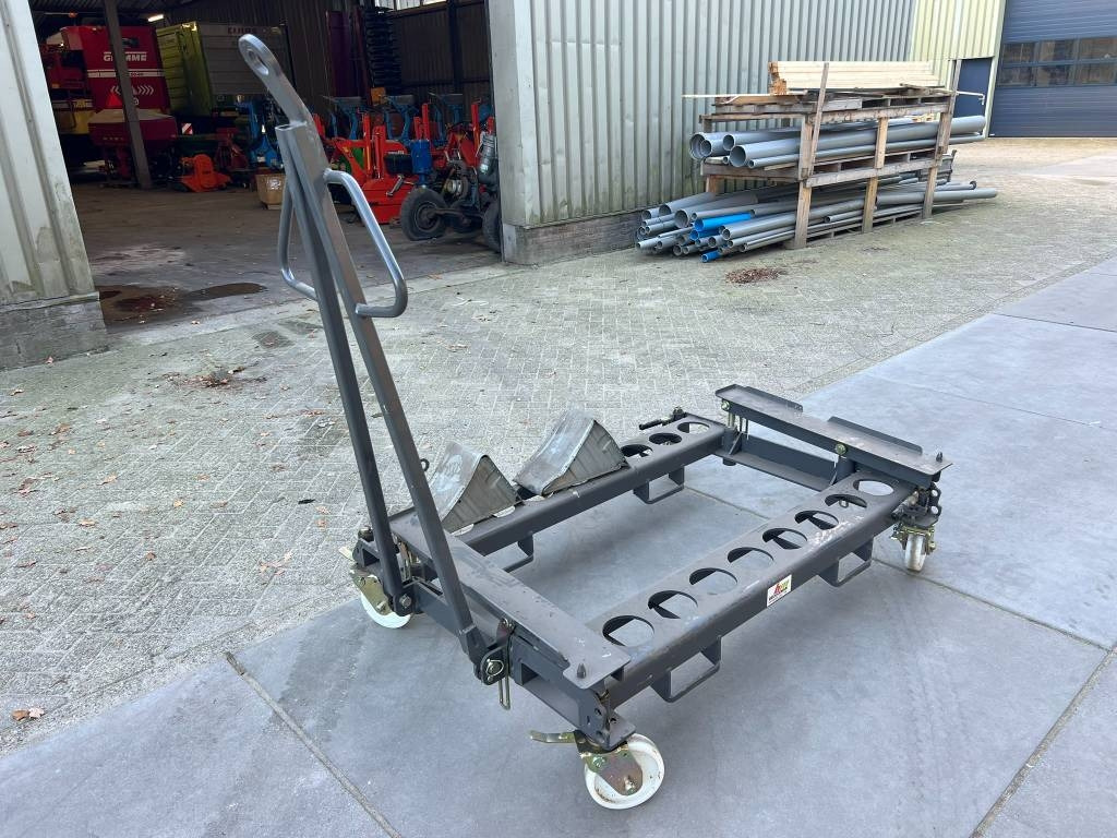 Claas / Fliegl Cargos transport kar - Samonakládací vůz: obrázek 1 Claas / Fliegl Cargos transport kar - Samonakládací vůz: obrázek 1