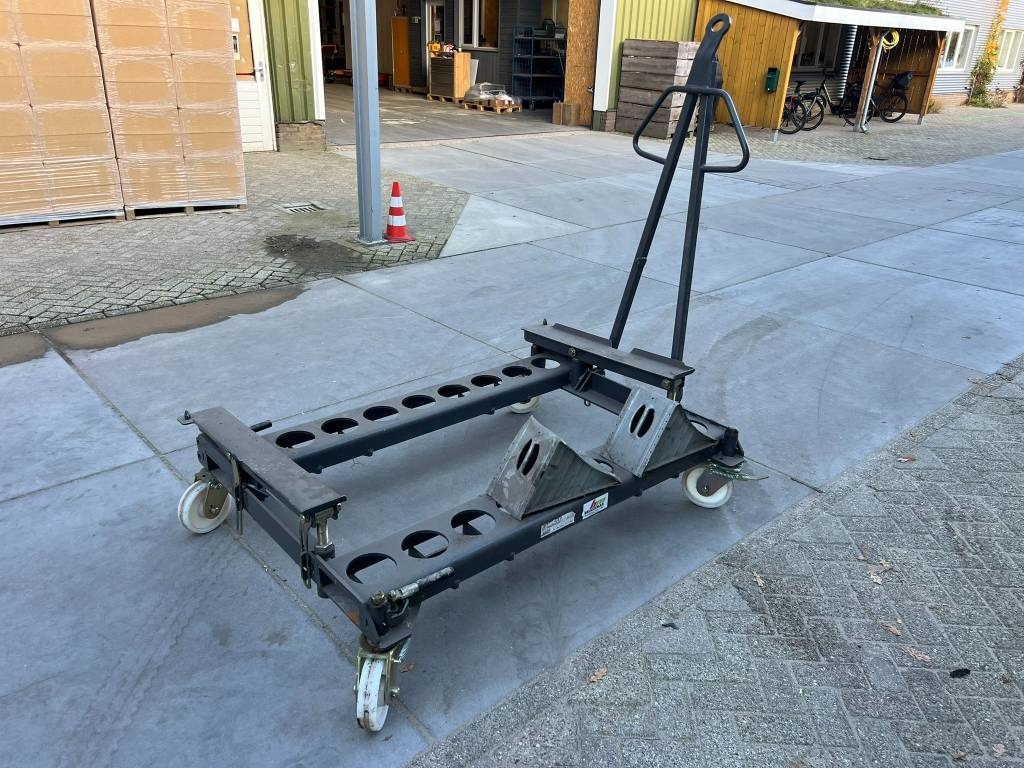 Claas / Fliegl Cargos transport kar - Samonakládací vůz: obrázek 4 Claas / Fliegl Cargos transport kar - Samonakládací vůz: obrázek 4