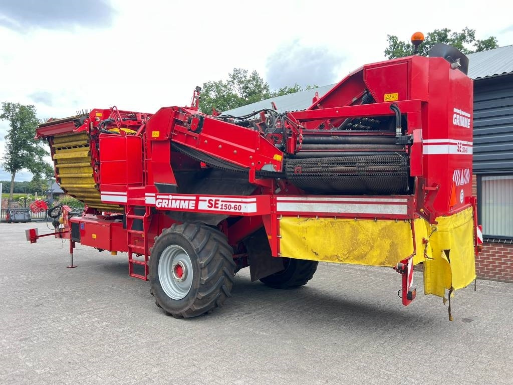 Grimme SE 150-60 - Bramborový kombajn: obrázek 3 Grimme SE 150-60 - Bramborový kombajn: obrázek 3