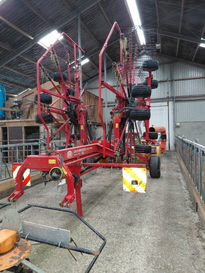 Lely Hibiscus 915 CD Vario - Obraceč/ Shrnovač: obrázek 1 Lely Hibiscus 915 CD Vario - Obraceč/ Shrnovač: obrázek 1