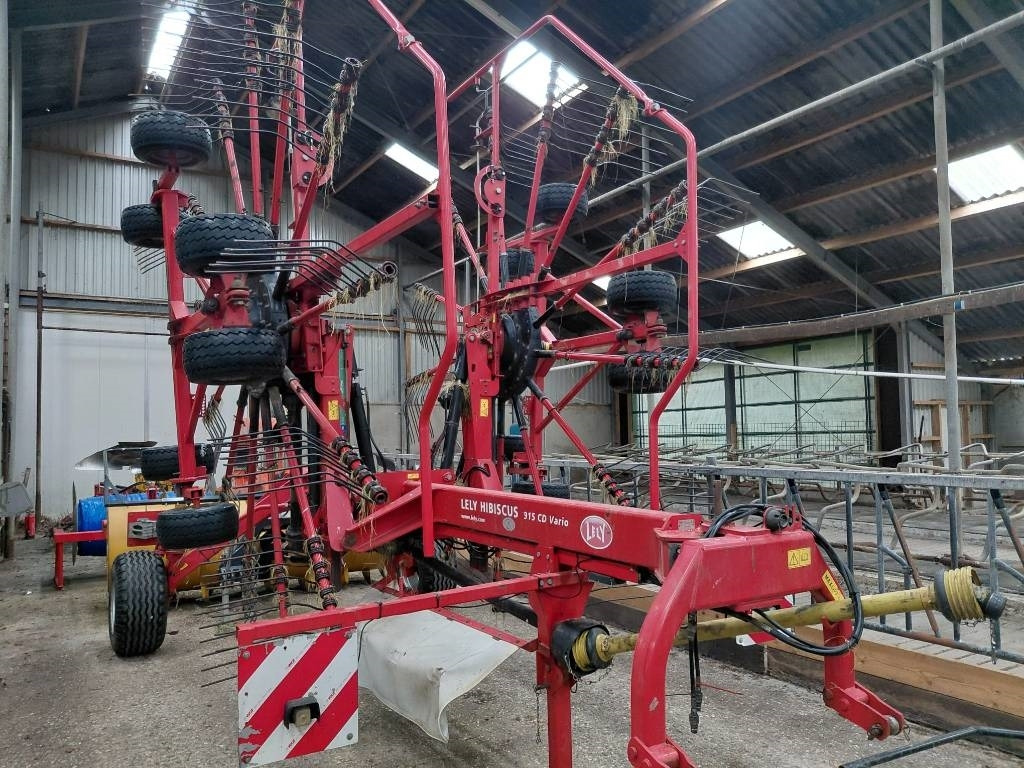 Lely Hibiscus 915 CD Vario - Obraceč/ Shrnovač: obrázek 2 Lely Hibiscus 915 CD Vario - Obraceč/ Shrnovač: obrázek 2