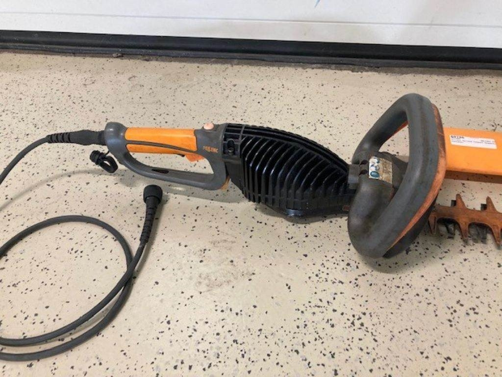 Pellenc Helion 2 - Příkopová sekačka: obrázek 2 Pellenc Helion 2 - Příkopová sekačka: obrázek 2