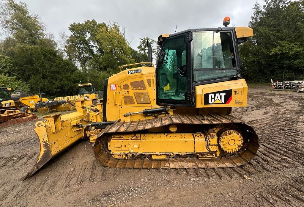 CAT D 4 K 2 LGP - Buldozer: obrázek 4 CAT D 4 K 2 LGP - Buldozer: obrázek 4