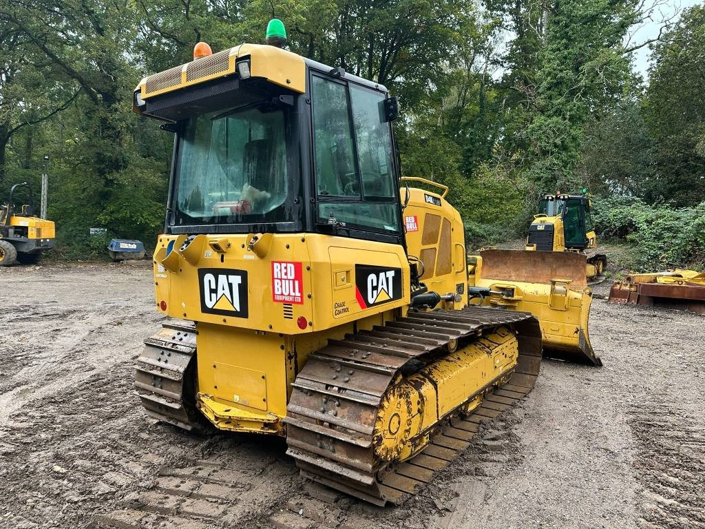 CAT D 4 K 2 LGP - Buldozer: obrázek 5 CAT D 4 K 2 LGP - Buldozer: obrázek 5
