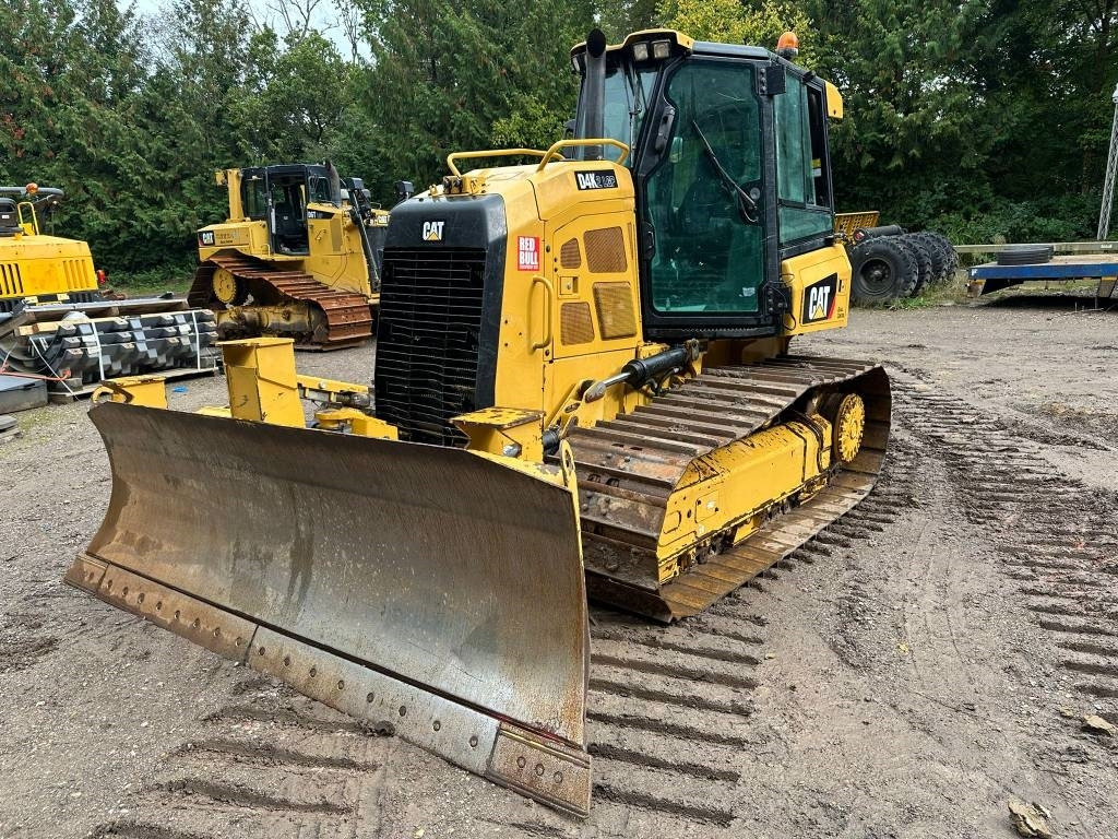 CAT D 4 K 2 LGP - Buldozer: obrázek 3 CAT D 4 K 2 LGP - Buldozer: obrázek 3