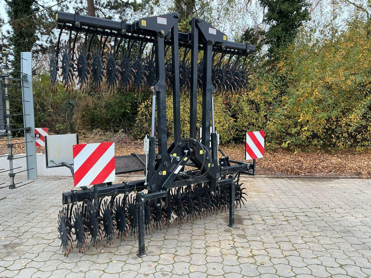 Agriser Sternhacke - Stroj na obdělávání půdy: obrázek 1 Agriser Sternhacke - Stroj na obdělávání půdy: obrázek 1