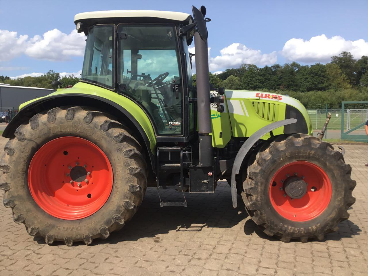 CLAAS Arion 630 - Traktor: obrázek 2 CLAAS Arion 630 - Traktor: obrázek 2