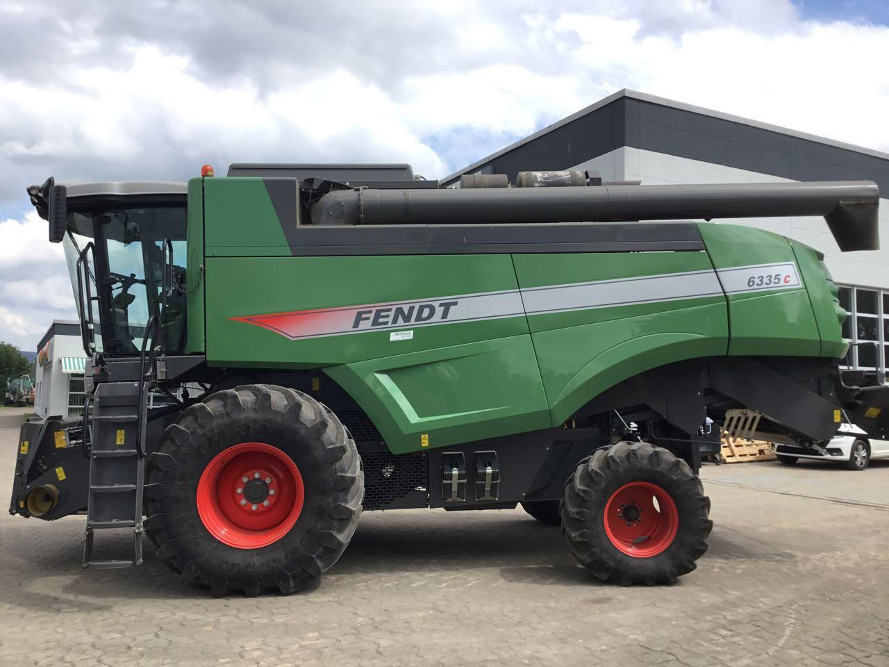 Fendt 6335 C - Sklízecí mlátička: obrázek 1 Fendt 6335 C - Sklízecí mlátička: obrázek 1