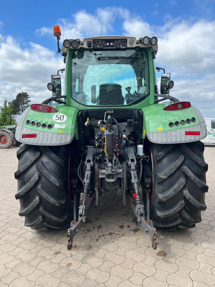 Fendt 718 Vario SCR - Traktor: obrázek 4 Fendt 718 Vario SCR - Traktor: obrázek 4