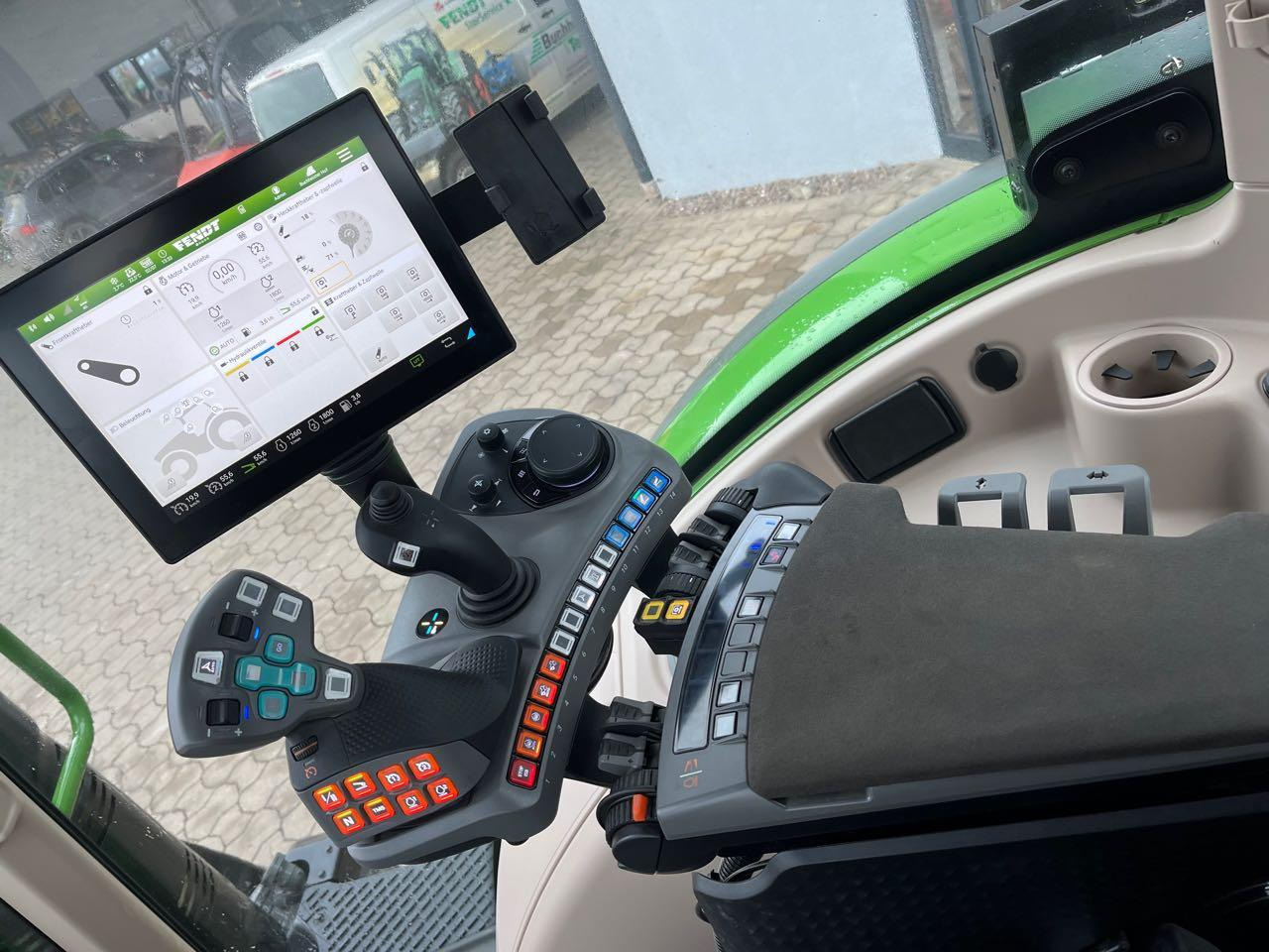 Fendt 720 Vario Gen 6 PowerPlus - Traktor: obrázek 5 Fendt 720 Vario Gen 6 PowerPlus - Traktor: obrázek 5