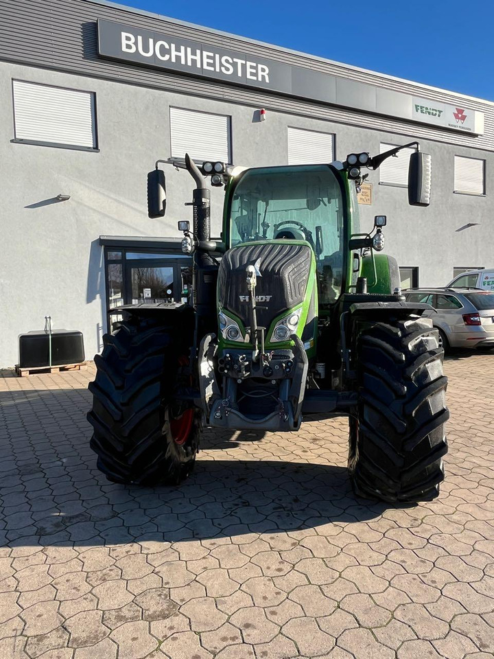 Fendt 722 Vario S4 ProfiPlus - Traktor: obrázek 2 Fendt 722 Vario S4 ProfiPlus - Traktor: obrázek 2