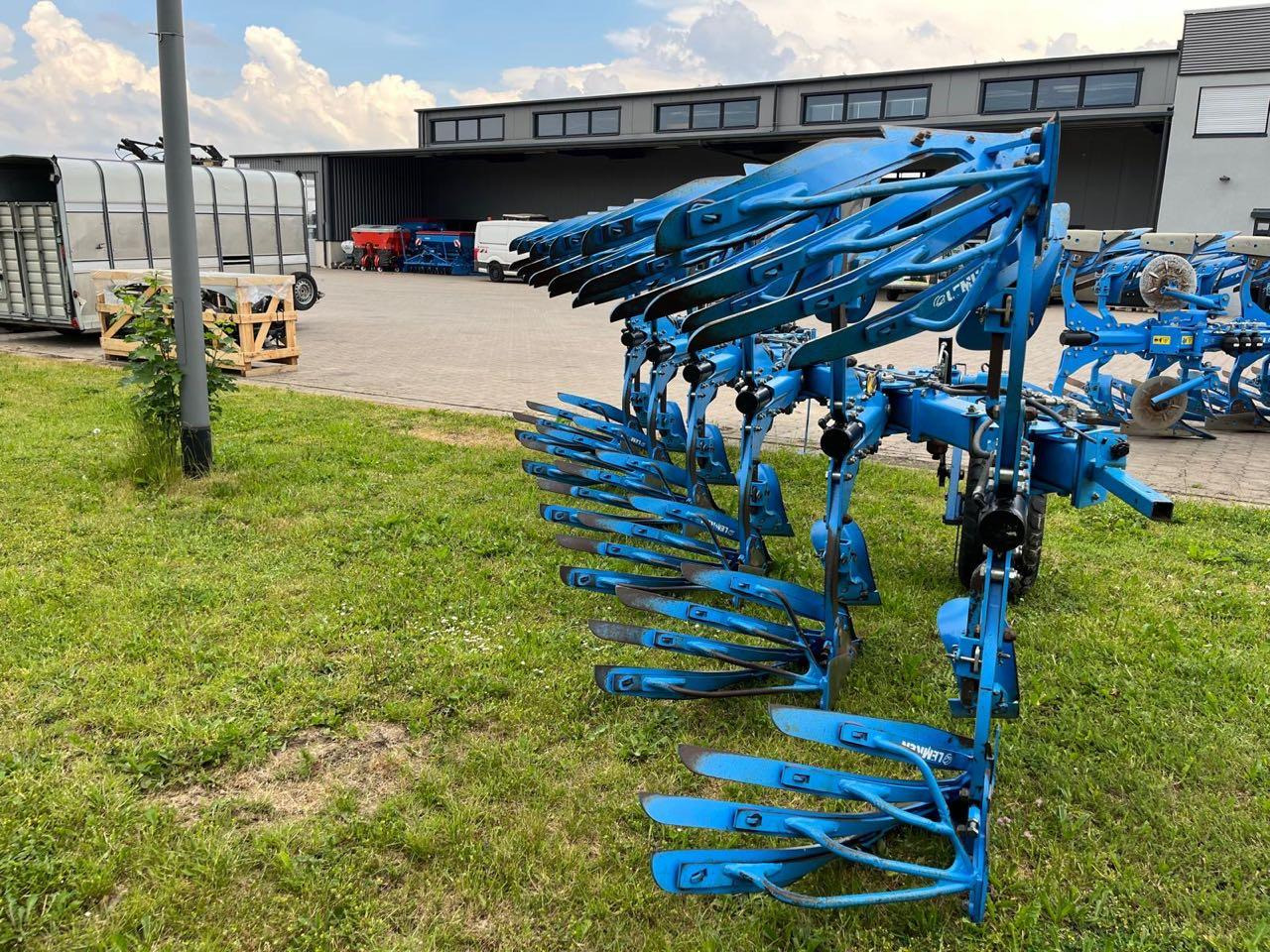 Lemken Juwel 8 V T 5 + 1 L 100 TurnControl - Pluh: obrázek 5 Lemken Juwel 8 V T 5 + 1 L 100 TurnControl - Pluh: obrázek 5