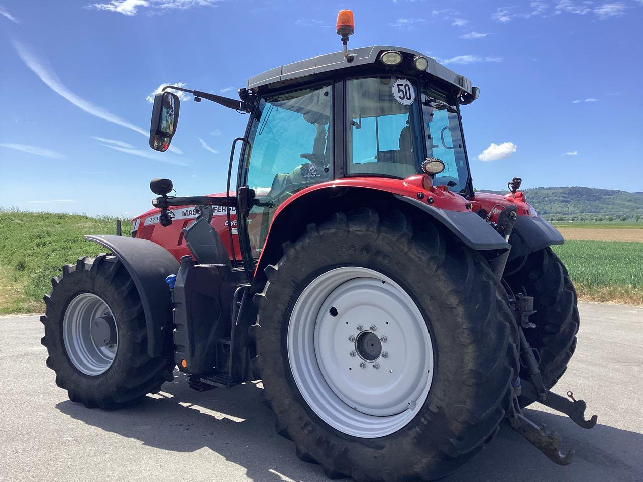 Massey Ferguson 7719 Dyna VT - Traktor: obrázek 3 Massey Ferguson 7719 Dyna VT - Traktor: obrázek 3