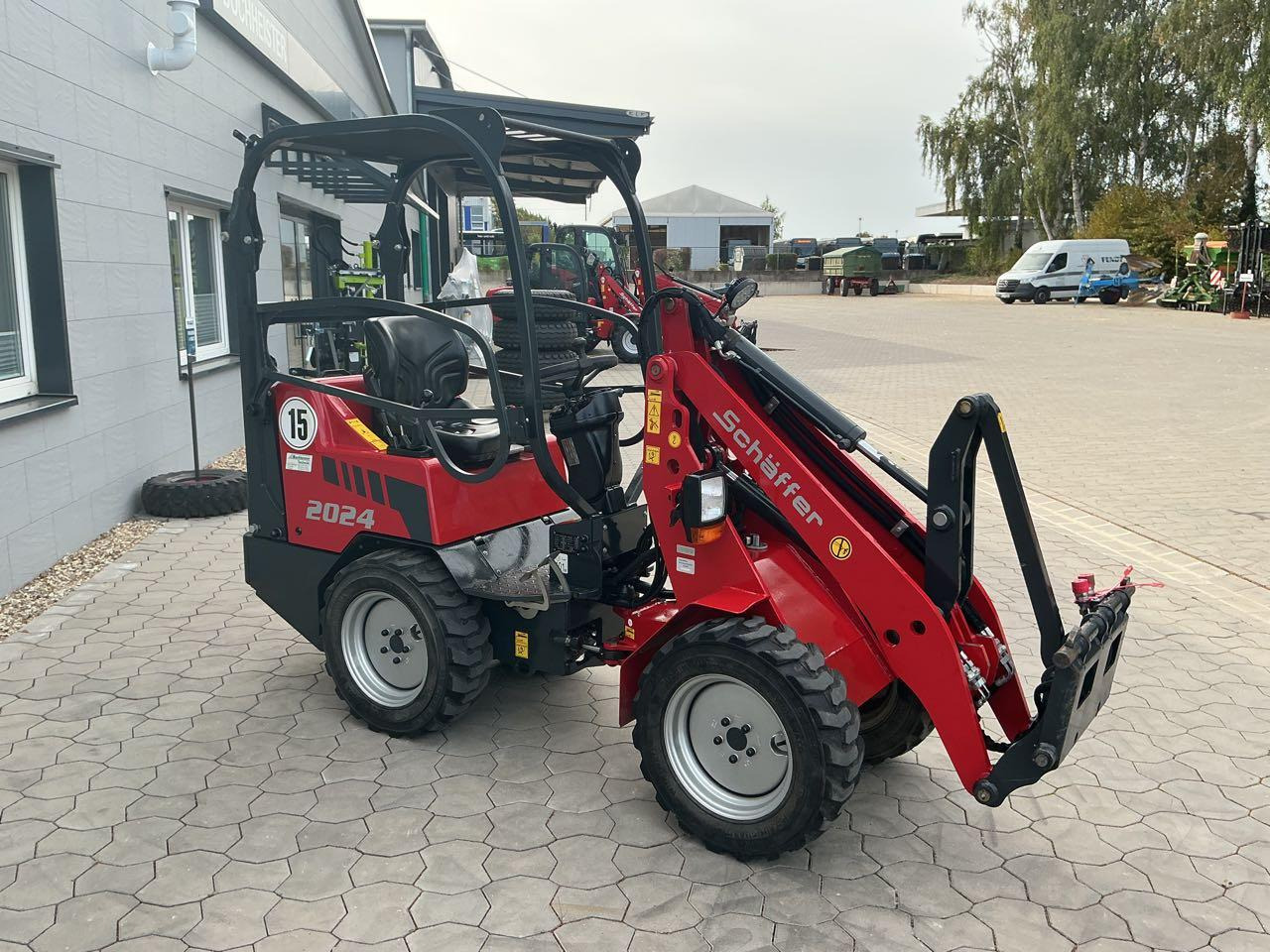 Schäffer 2024 - Kolový nakladač: obrázek 3 Schäffer 2024 - Kolový nakladač: obrázek 3