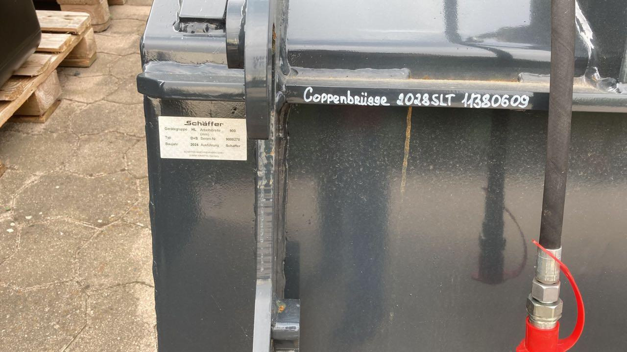 Schäffer Krokodilgebiss - Technika na siláž: obrázek 2 Schäffer Krokodilgebiss - Technika na siláž: obrázek 2