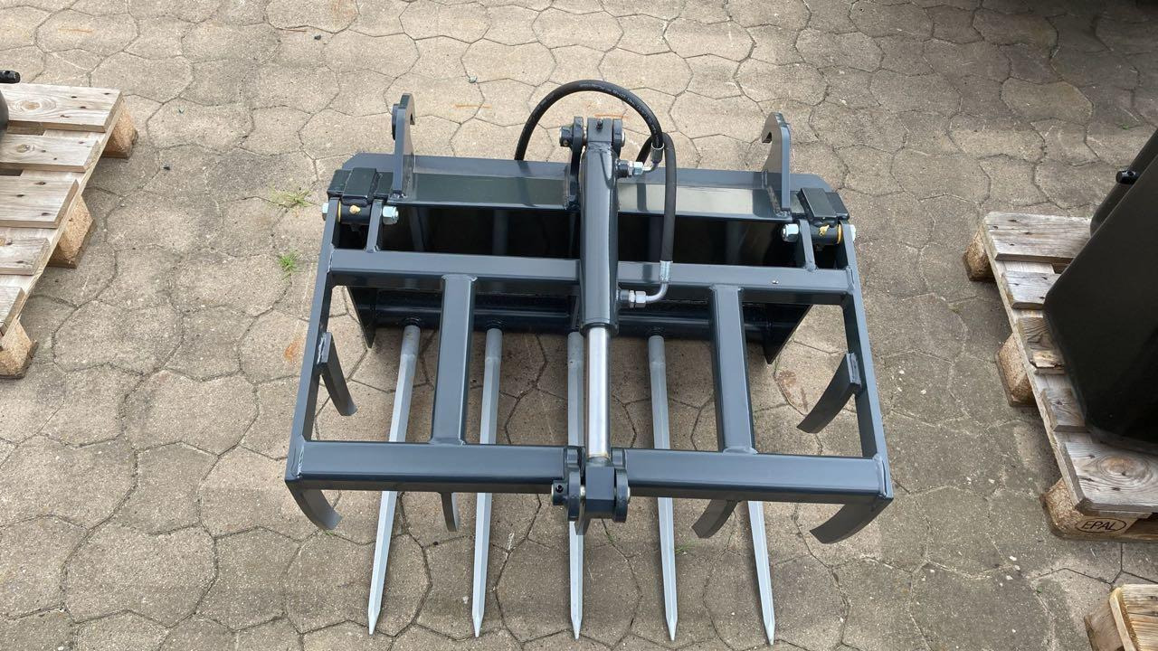 Schäffer Krokodilgebiss - Technika na siláž: obrázek 3 Schäffer Krokodilgebiss - Technika na siláž: obrázek 3