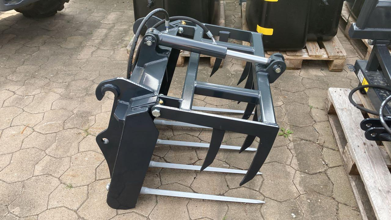 Schäffer Krokodilgebiss - Technika na siláž: obrázek 4 Schäffer Krokodilgebiss - Technika na siláž: obrázek 4