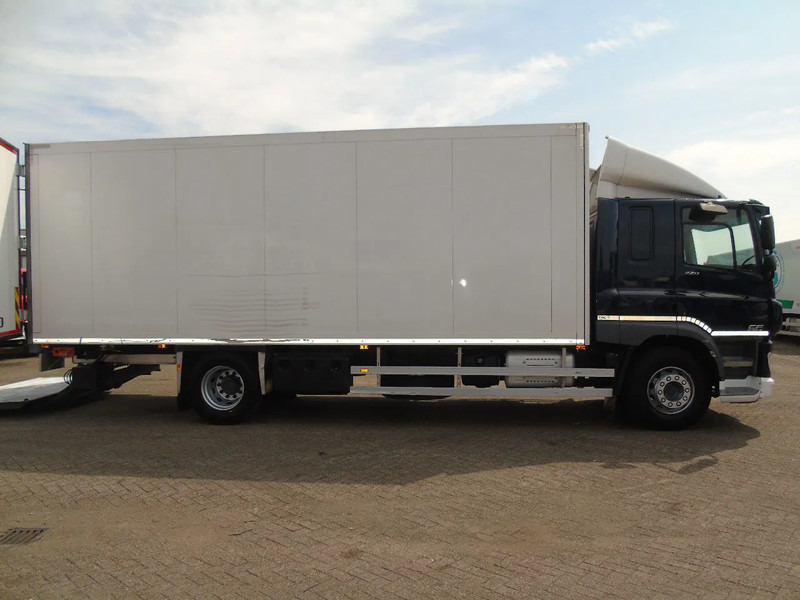 Chladírenský nákladní automobil DAF CF 220 + CARRIER + EURO 6 + LIFT: obrázek 8