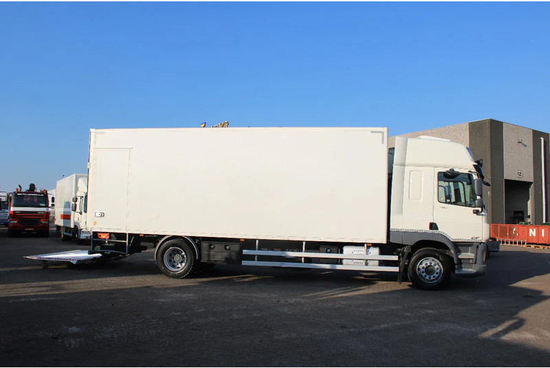 DAF CF 260 + EURO 6 + LIFT - Skříňový nákladní auto: obrázek 4 DAF CF 260 + EURO 6 + LIFT - Skříňový nákladní auto: obrázek 4