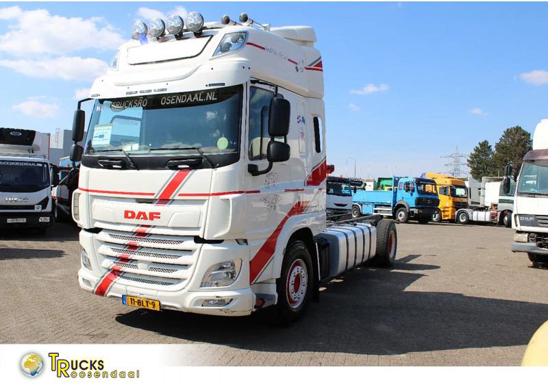 DAF CF 370 + euro 6 + ssc + full option - Podvozek s kabinou: obrázek 1 DAF CF 370 + euro 6 + ssc + full option - Podvozek s kabinou: obrázek 1