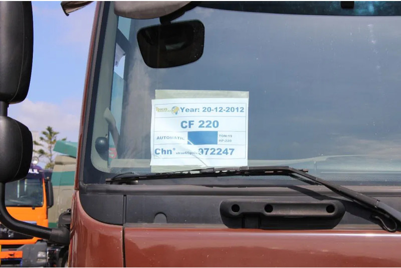 Podvozek s kabinou DAF CF 65 220 + lift + euro 5: obrázek 17