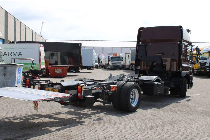 Podvozek s kabinou DAF CF 65 220 + lift + euro 5: obrázek 7