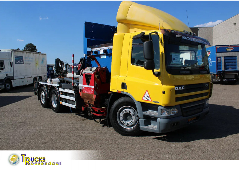 DAF CF 75 .310 + 6X2 STEERING - Vůz na odvoz odpadků: obrázek 1 DAF CF 75 .310 + 6X2 STEERING - Vůz na odvoz odpadků: obrázek 1