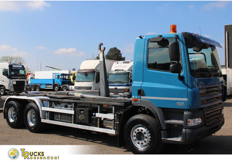 DAF CF 85.410 + euro 5 + 6x2 - Hákový nosič kontejnerů: obrázek 1 DAF CF 85.410 + euro 5 + 6x2 - Hákový nosič kontejnerů: obrázek 1