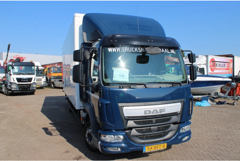 DAF LF 210 + EURO 6 + LIFT + 12T - Skříňový nákladní auto: obrázek 3 DAF LF 210 + EURO 6 + LIFT + 12T - Skříňový nákladní auto: obrázek 3