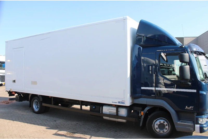 DAF LF 210 + EURO 6 + LIFT + 12T - Skříňový nákladní auto: obrázek 4 DAF LF 210 + EURO 6 + LIFT + 12T - Skříňový nákladní auto: obrázek 4