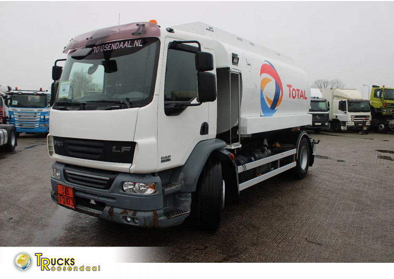 DAF LF 55.280 + 13.000L + 3 compartiment - Cisternové vozidlo: obrázek 1 DAF LF 55.280 + 13.000L + 3 compartiment - Cisternové vozidlo: obrázek 1
