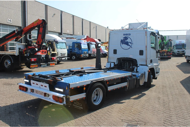 Iveco Eurocargo 100e18 +EURO 5 + HOOK SYSTEM - Hákový nosič kontejnerů: obrázek 5 Iveco Eurocargo 100e18 +EURO 5 + HOOK SYSTEM - Hákový nosič kontejnerů: obrázek 5