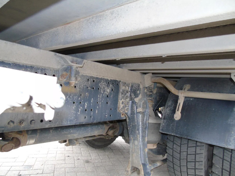 Skříňový nákladní auto Iveco Stralis 310 + euro 6 + lift + 2x IN STOCK: obrázek 16