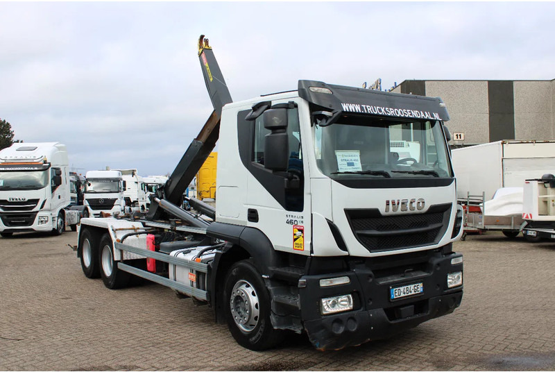 Iveco Stralis 460 + 6X2 + 20T - Hákový nosič kontejnerů: obrázek 3 Iveco Stralis 460 + 6X2 + 20T - Hákový nosič kontejnerů: obrázek 3