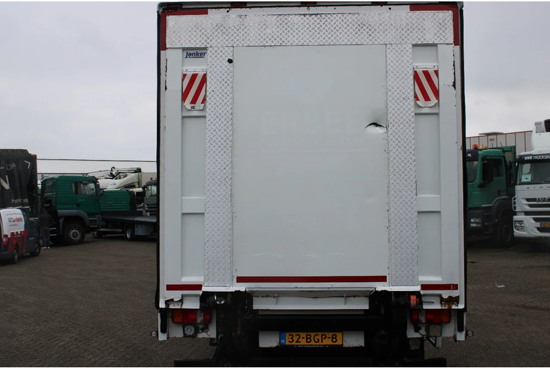 MAN TGL RESERVED 12.180 + EURO 6 + CARRIER + LIFT - Chladírenský nákladní automobil: obrázek 5 MAN TGL RESERVED 12.180 + EURO 6 + CARRIER + LIFT - Chladírenský nákladní automobil: obrázek 5